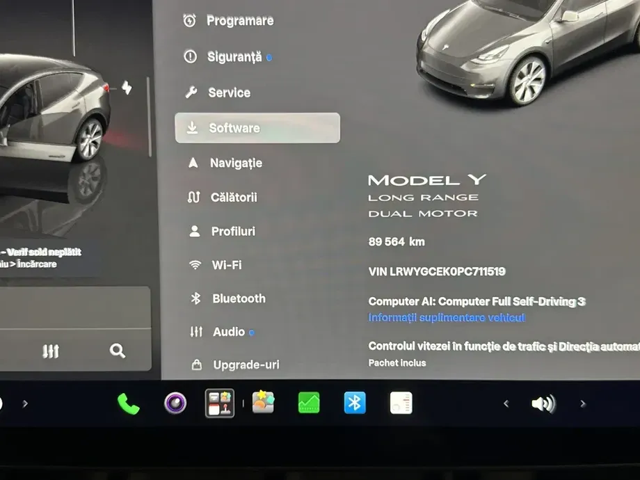 Tesla Model Y Long Range Dual Motor AWD — imagine 10