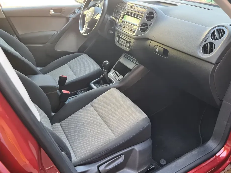 Volkswagen Tiguan — imagine 10