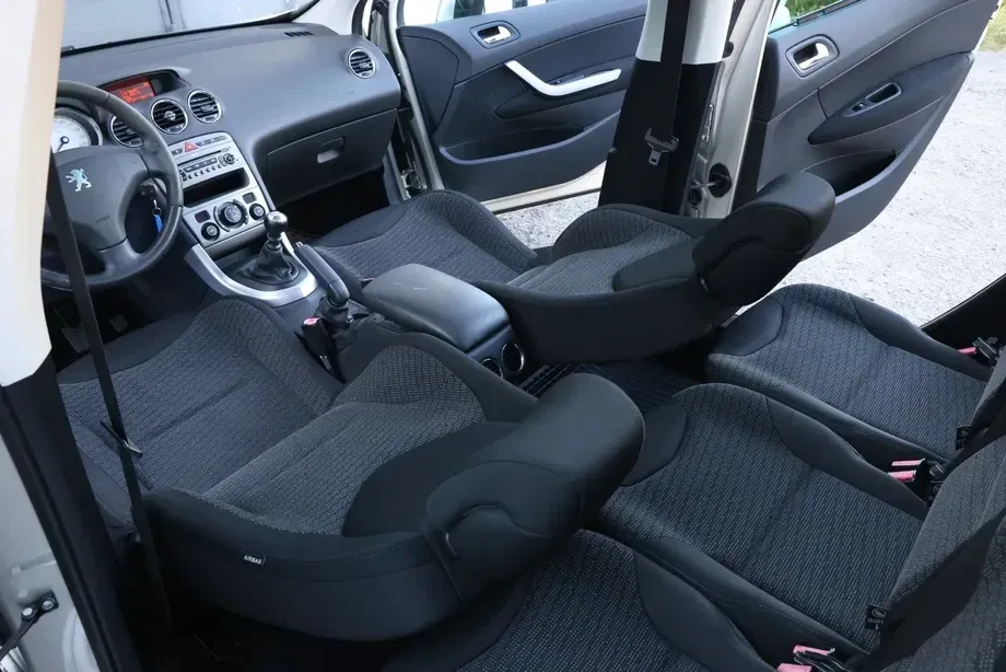Peugeot 308 — imagine 7