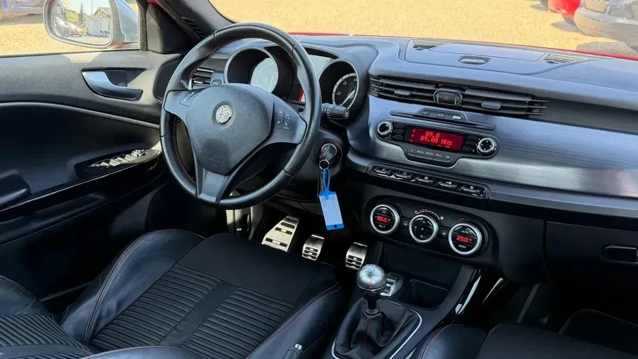 Alfa Romeo Giulietta 2.0 JTDM 16V Veloce — imagine 5