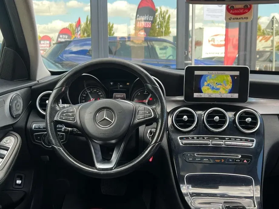 Mercedes-Benz C — imagine 9