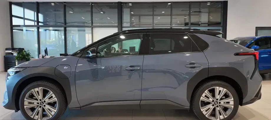 Subaru Solterra Platinum — imagine 7