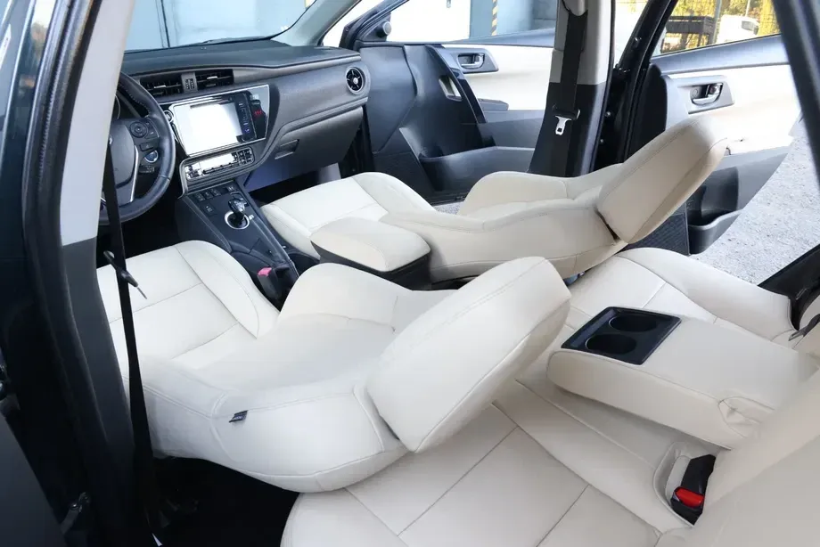 Toyota Auris 1.8 L VVT-i Sol+ — imagine 7