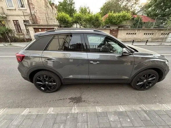 Volkswagen T-Roc — imagine 2