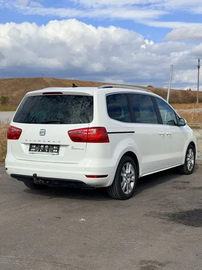 Seat Alhambra 2.0 TDI Start & Stop DSG Style — imagine 3