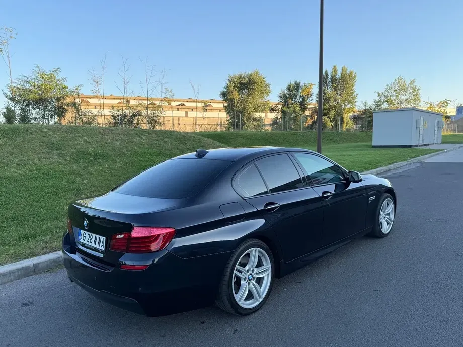 BMW Seria 5 F10/F11/F07 520d xDrive AT — imagine 5