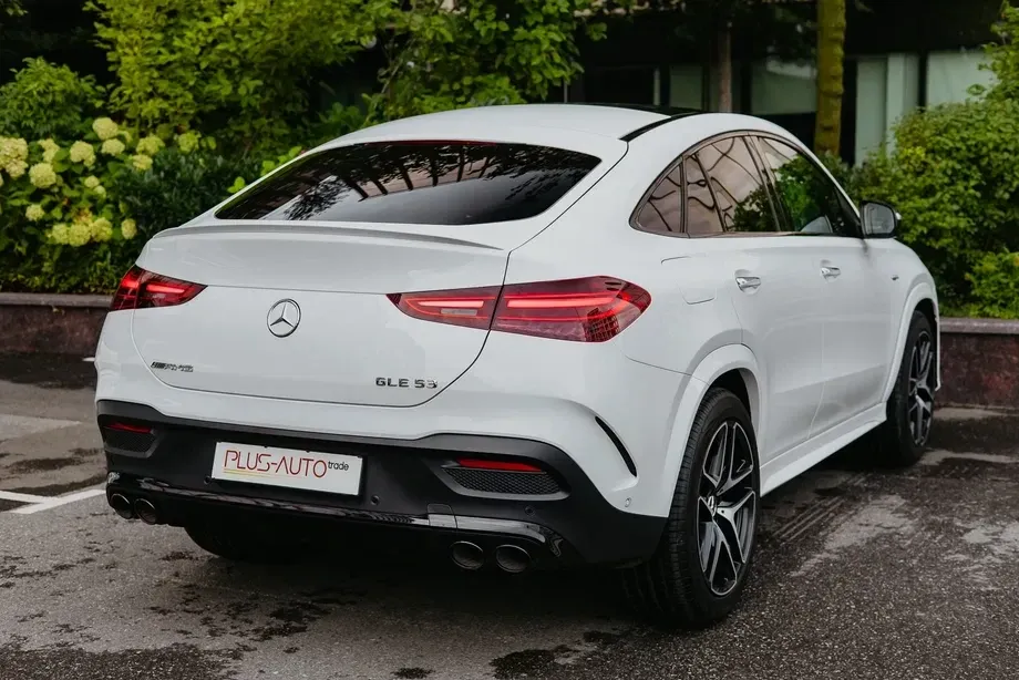 Mercedes-Benz GLE AMG 53 4MATIC+ MHEV — imagine 9