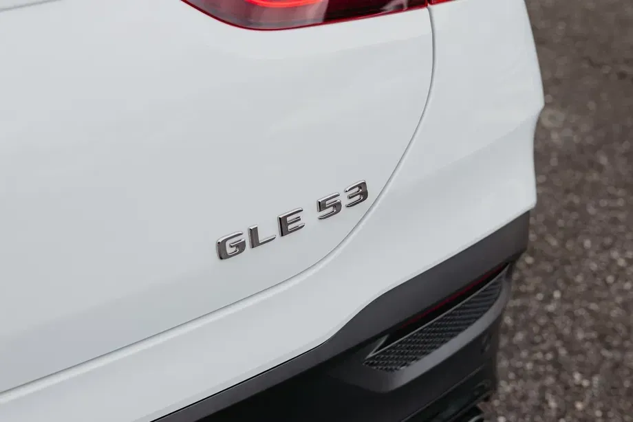 Mercedes-Benz GLE AMG 53 4MATIC+ MHEV — imagine 10