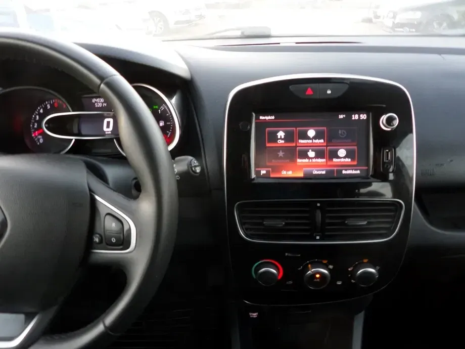 Renault Clio — imagine 7
