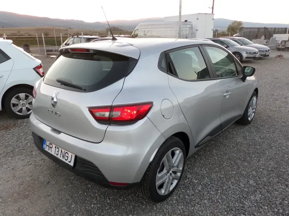 Renault Clio — imagine 3