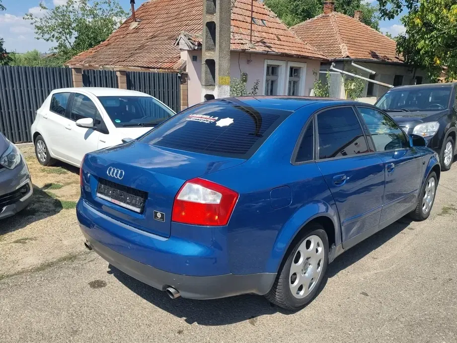 Audi A4 Limuzina B6 — imagine 4