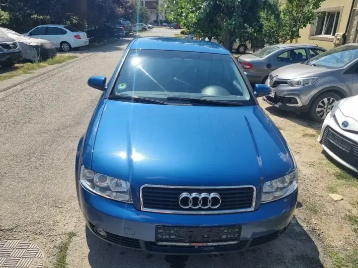 Audi A4 Limuzina B6