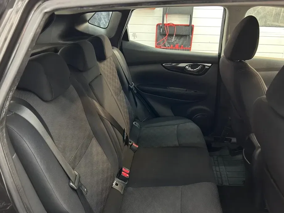 Nissan Qashqai — imagine 9
