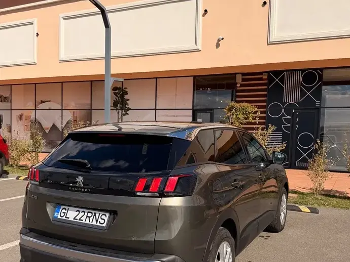 Peugeot 3008 II