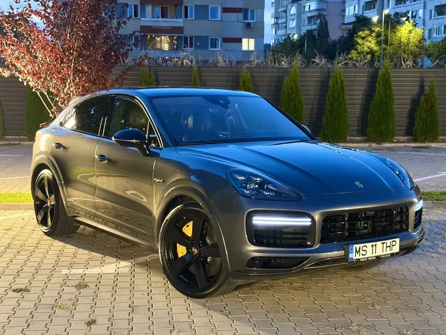 Porsche Cayenne Coupe Turbo — imagine 2
