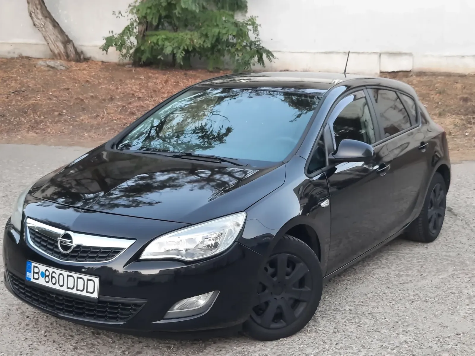 Opel Astra J — imagine 9