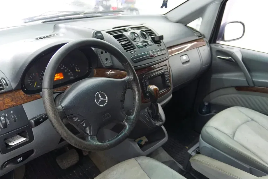 Mercedes-Benz Viano — imagine 7