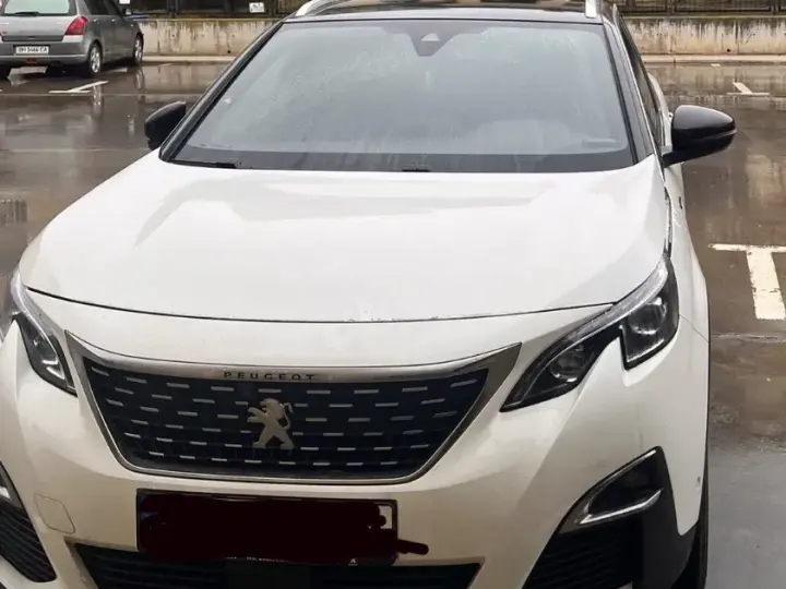 Peugeot 3008 II