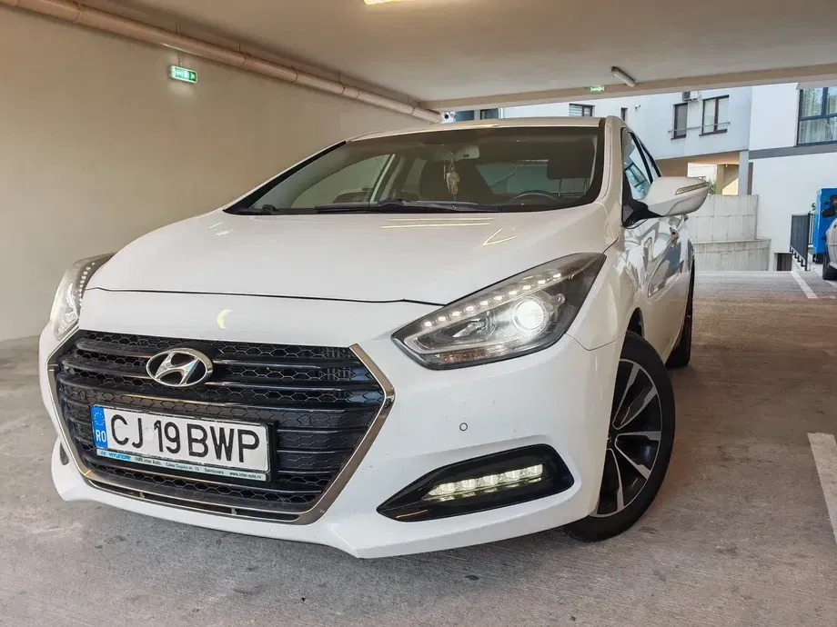 Hyundai i40 1.7 CRDI CW ISG Supreme+ — imagine 4
