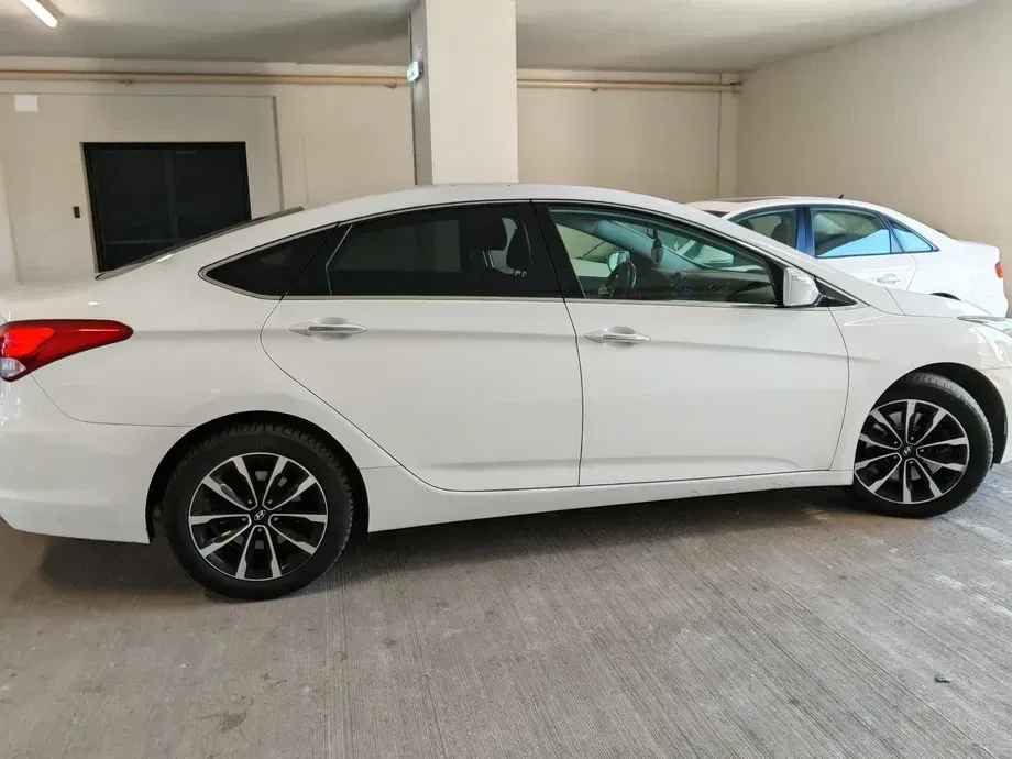 Hyundai i40 1.7 CRDI CW ISG Supreme+ — imagine 7