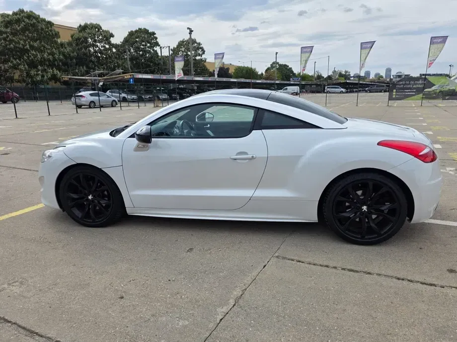 Peugeot RCZ — imagine 8