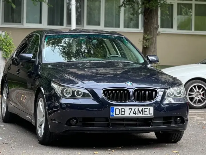 BMW Seria 5 E60/E61 520d