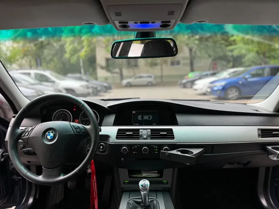 BMW Seria 5 E60/E61 520d — imagine 7
