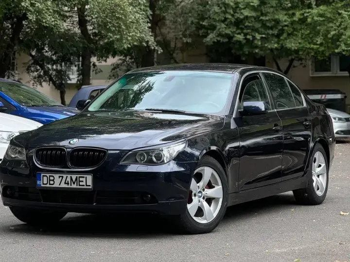 BMW Seria 5 E60/E61 520d