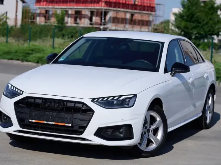 Audi A4 Limuzina B9