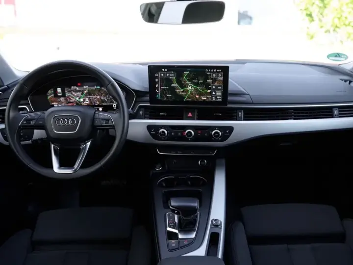 Audi A4 Limuzina B9