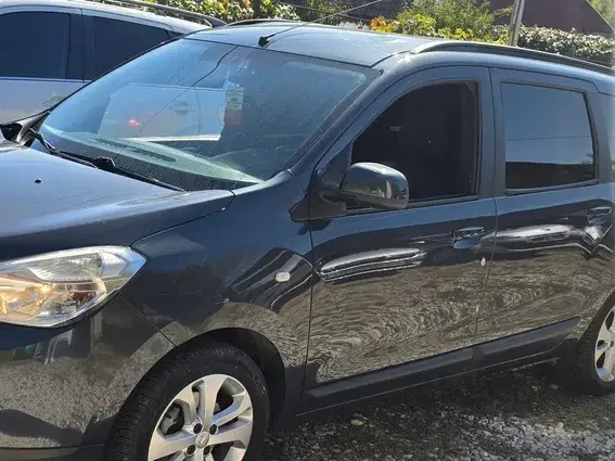 Dacia Lodgy