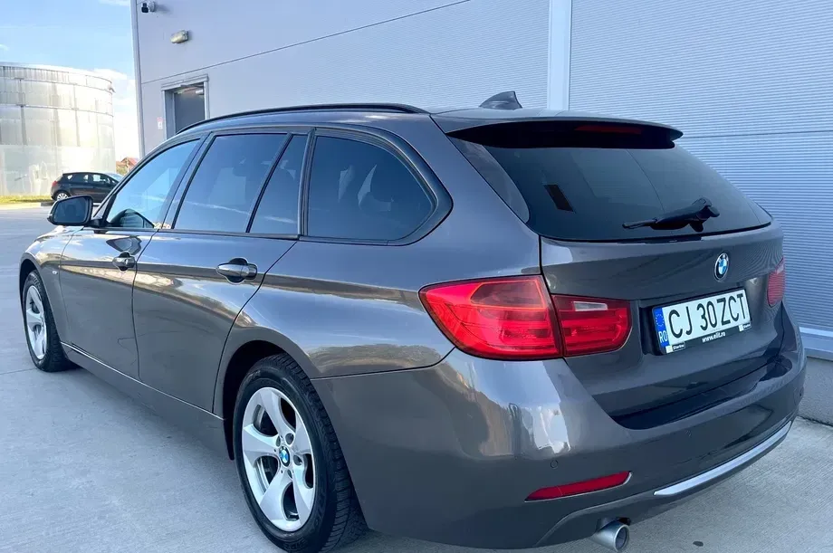 BMW Seria 3 F30/F31/F34 318d Aut. Modern Line — imagine 6