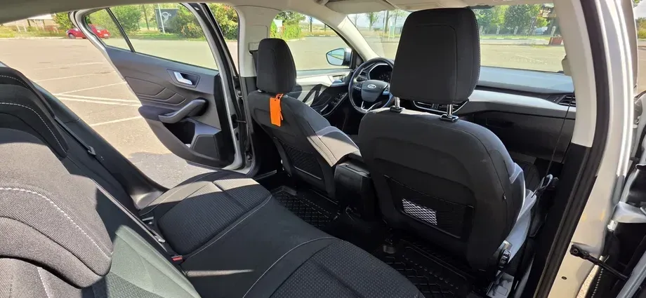 Ford Focus MK4 — imagine 8