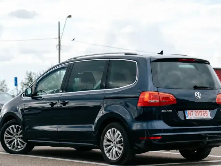 Volkswagen Sharan II 2.0 TDI DSG Blue Motion Style