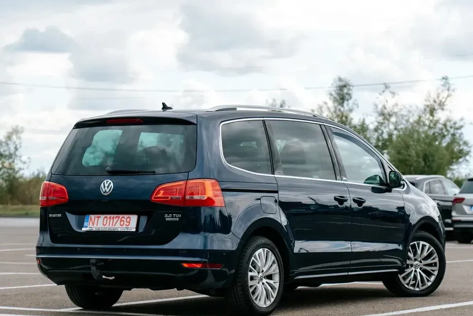 Volkswagen Sharan II 2.0 TDI DSG Blue Motion Style — imagine 4