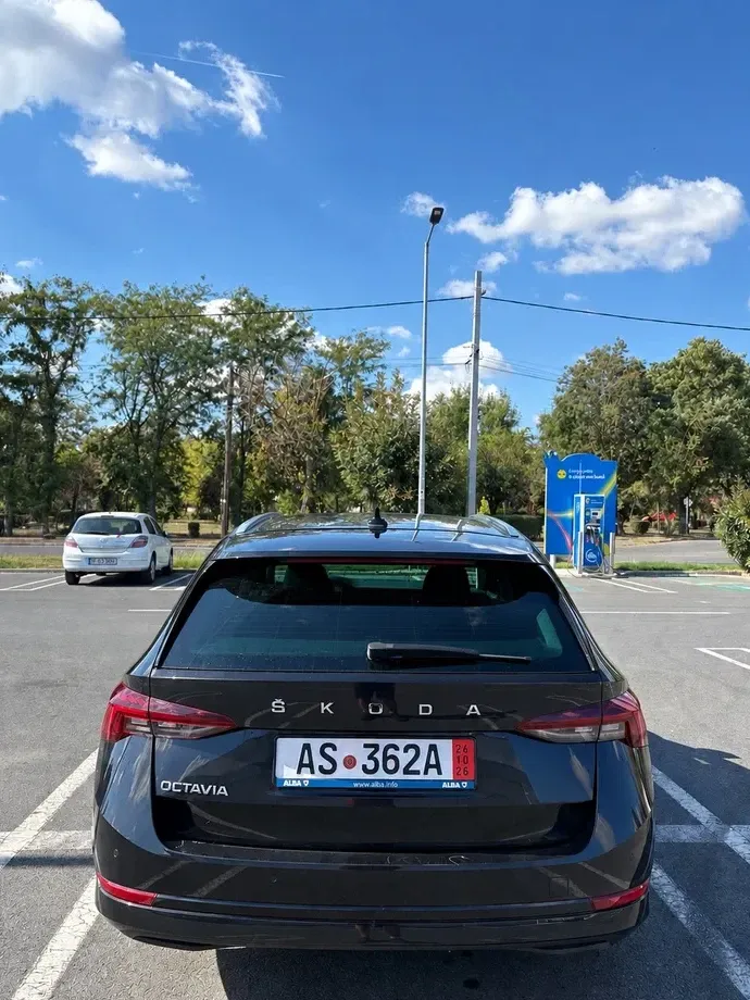 Škoda Octavia IV — imagine 2