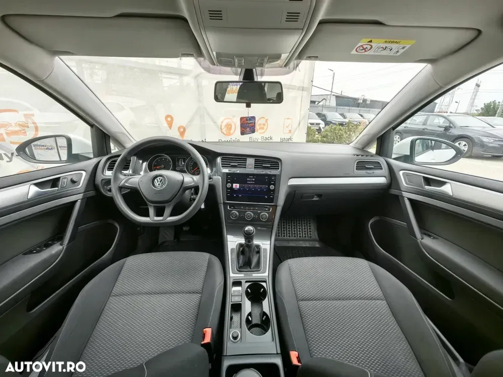 Volkswagen Golf 1.0 TSI Comfortline — imagine 5