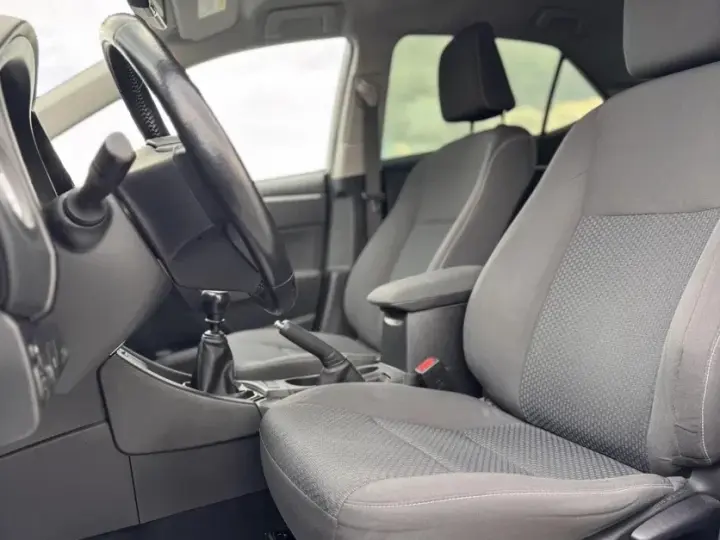 Toyota Corolla XI 1.33 Dual VVT-i Terra