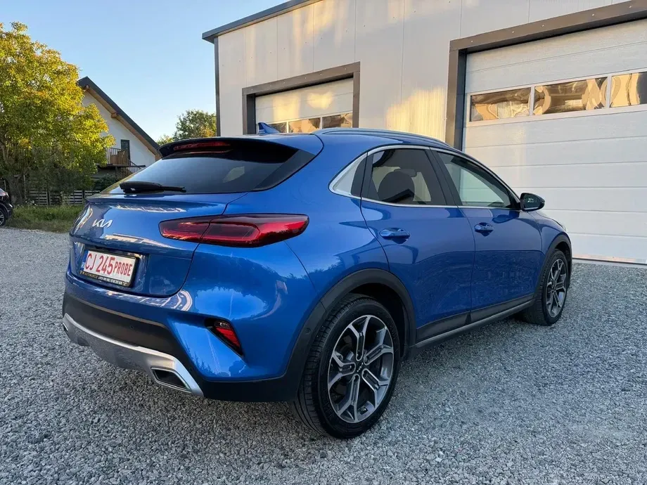 Kia XCeed 1.6 GDI 6DCT PHEV Vision — imagine 4