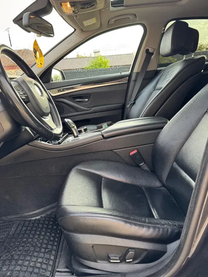 BMW Seria 5 F10/F11/F07 — imagine 6