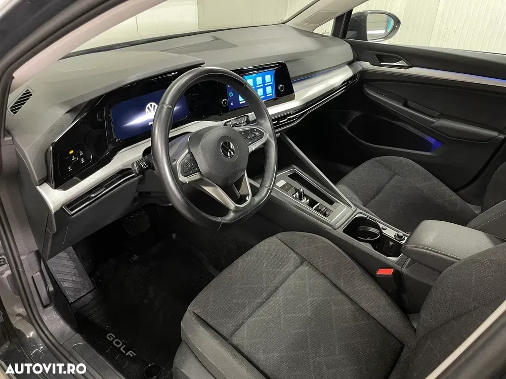 Volkswagen Golf 1.5 eTSI ACT DSG MHEV Life — imagine 5