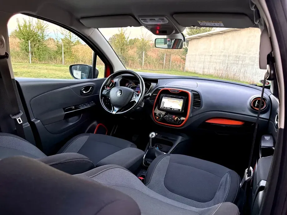 Renault Captur I TCe 90 LIMITED — imagine 9
