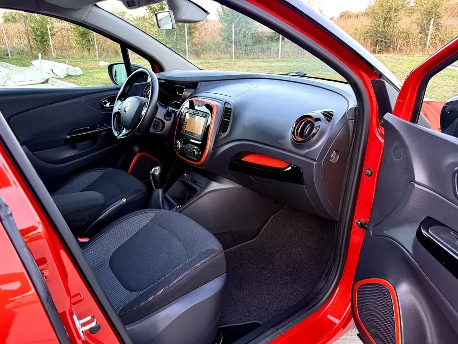 Renault Captur I TCe 90 LIMITED — imagine 7
