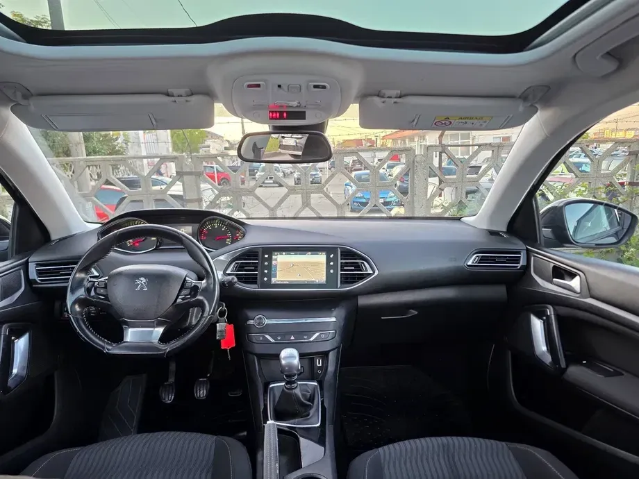 Peugeot 308 II BlueHDi 120 Stop & Start Business-Line — imagine 7