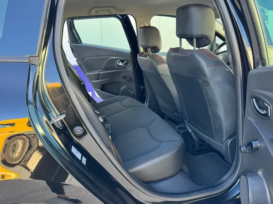 Renault Clio — imagine 9