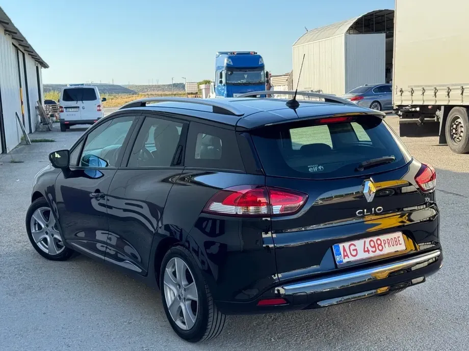 Renault Clio — imagine 4