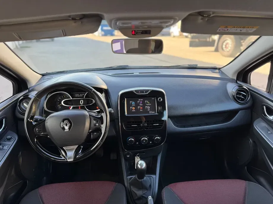 Renault Clio — imagine 7