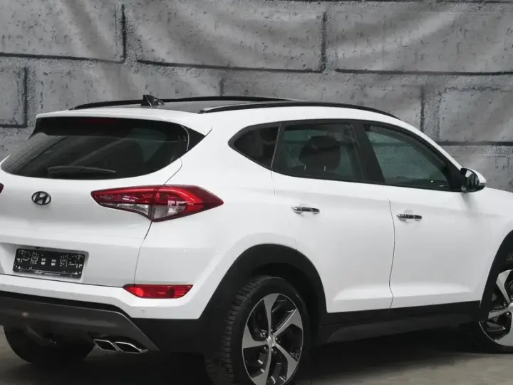 Hyundai Tucson 2.0 CRDI 4WD 6AT Premium+ Design Pack