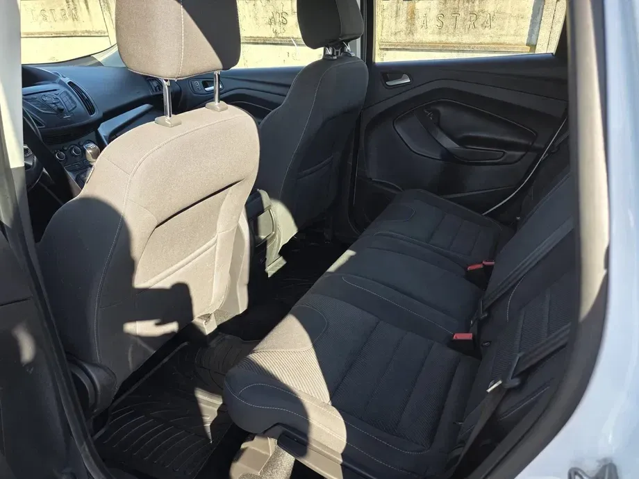 Ford Kuga II — imagine 7