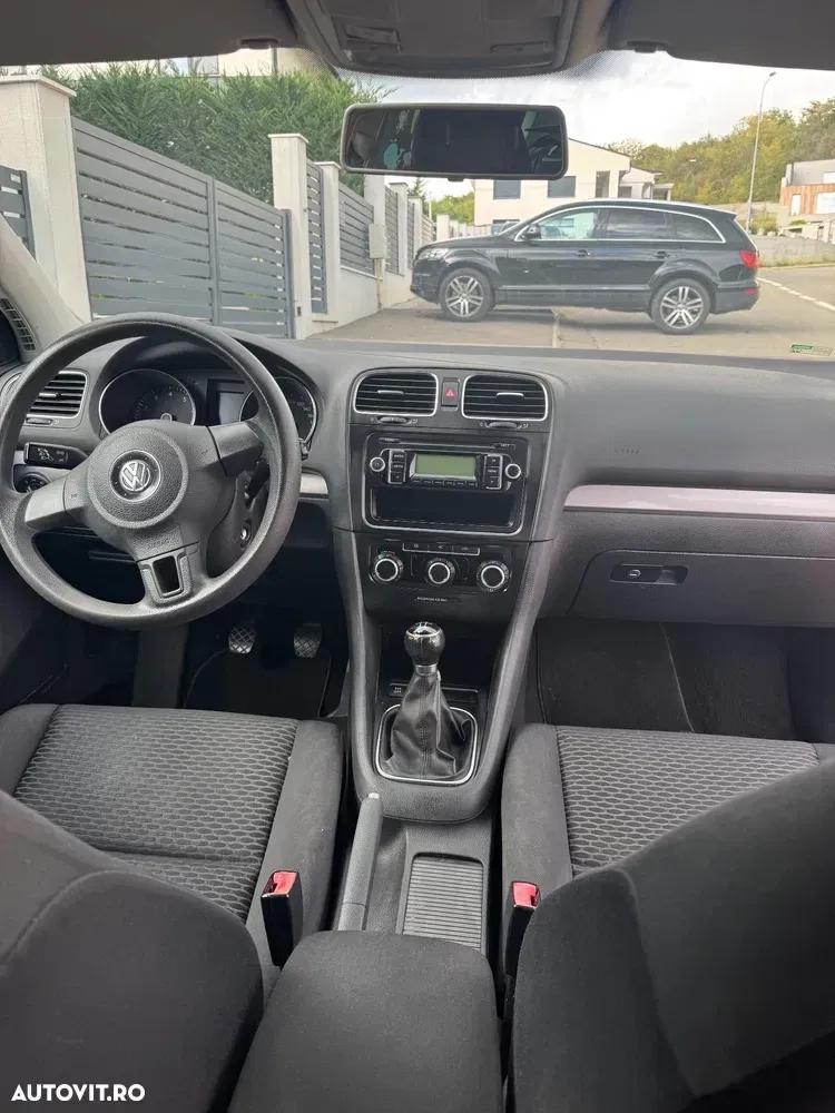 Volkswagen Golf 1.4 Comfortline — imagine 5
